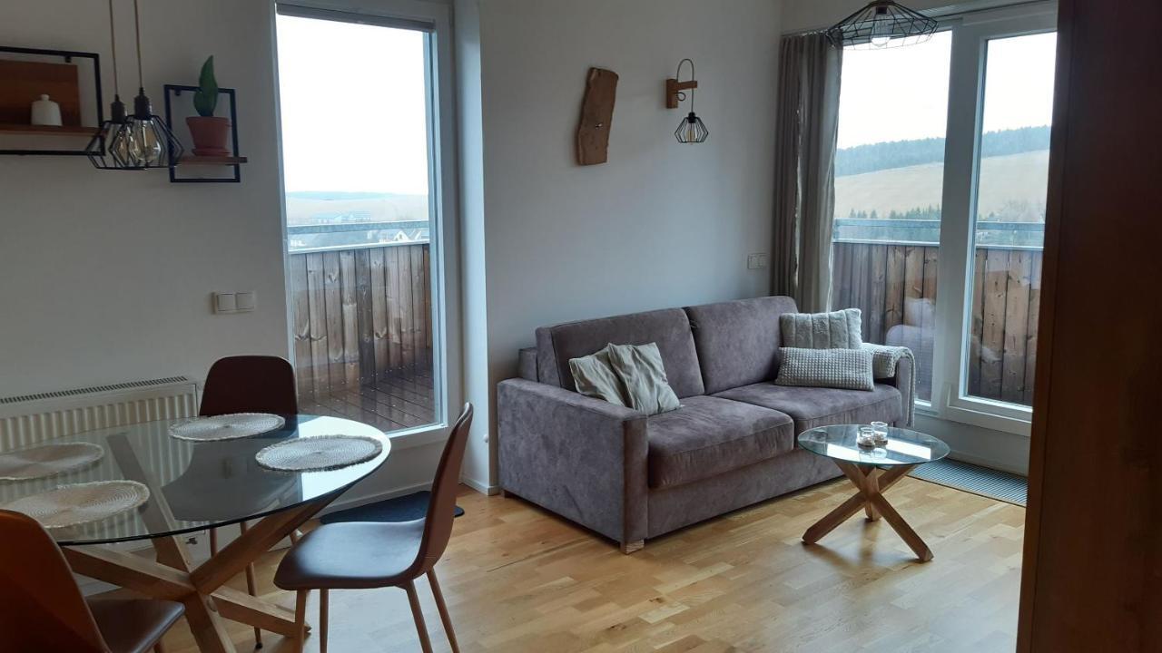 Mezonetovy Apartman Se Dvema Balkony A Vyhledem Лоучна-под-Клиновцем Экстерьер фото